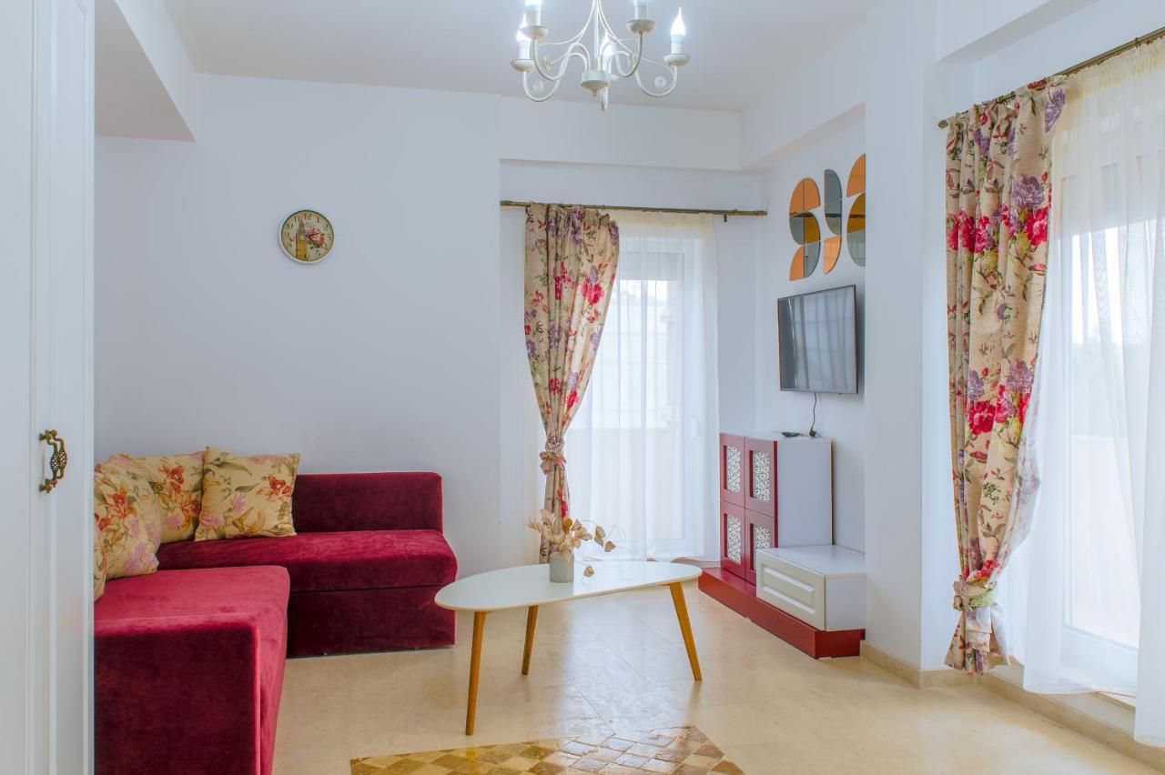 Morsky Appartement Năvodari Buitenkant foto